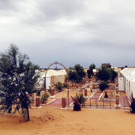 Tafouyte Luxury Camp Hotel Merzouga Luaran gambar