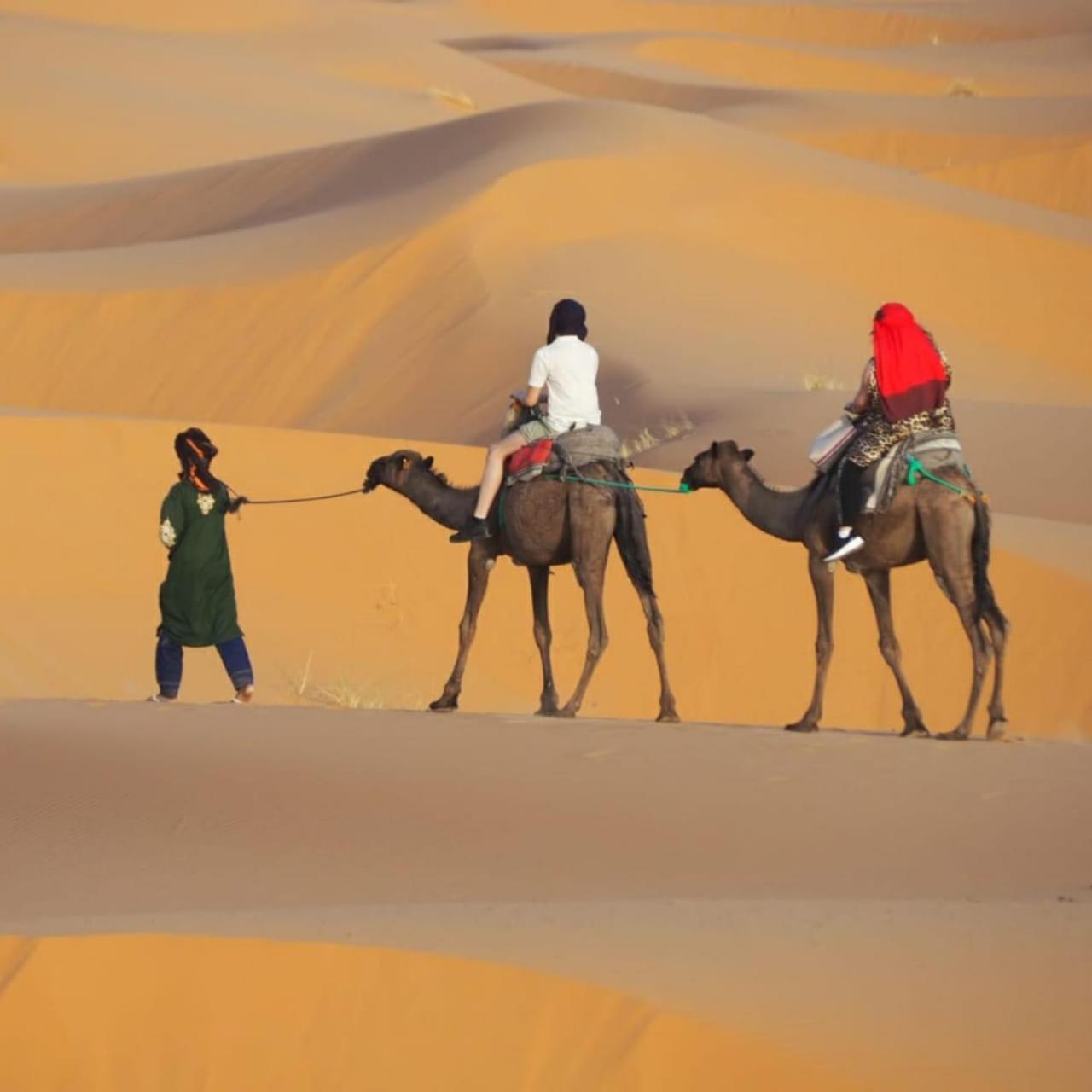 Tafouyte Luxury Camp Hotel Merzouga Luaran gambar