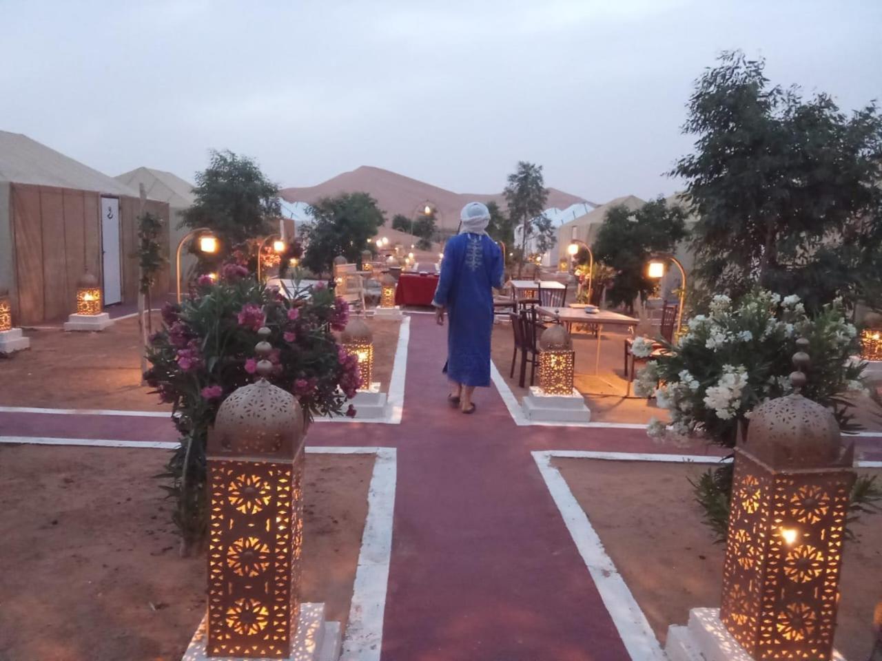 Tafouyte Luxury Camp Hotel Merzouga Bilik gambar